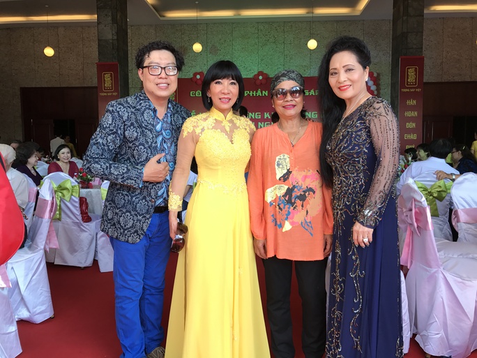 Thế giới màn nhung qua ống kính của nhà báo Thanh Hiệp - Ảnh 13. Thế giới màn nhung qua ống kính của nhà báo Thanh Hiệp - Ảnh 13.