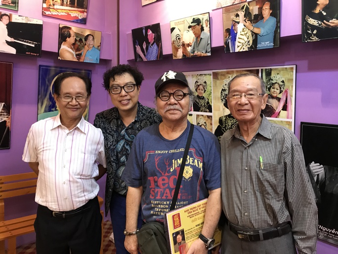 Thế giới màn nhung qua ống kính của nhà báo Thanh Hiệp - Ảnh 1. Thế giới màn nhung qua ống kính của nhà báo Thanh Hiệp - Ảnh 1.