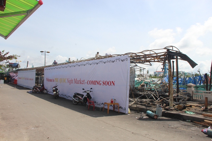 Chợ đêm Phú Quốc một tuần sau khi cháy - Ảnh 1.