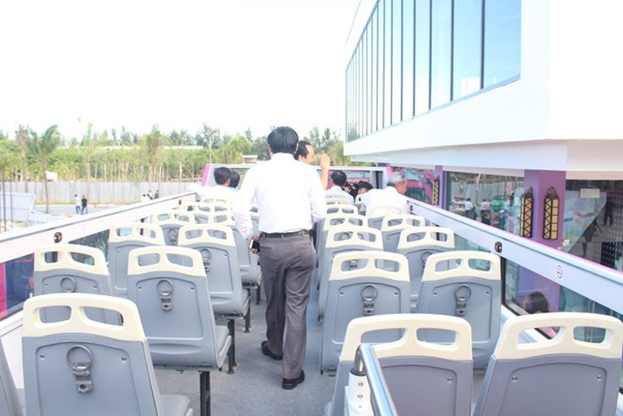 Khai trương xe buýt 2 tầng đầu tiên tại Đà Nẵng - Ảnh 2.