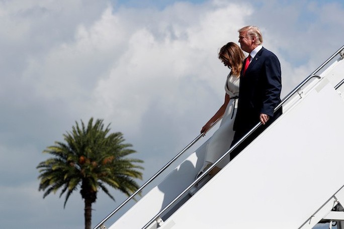 Ông Donald Trump đến Hawaii, hướng tới 13 ngày ở châu Á - Ảnh 2.