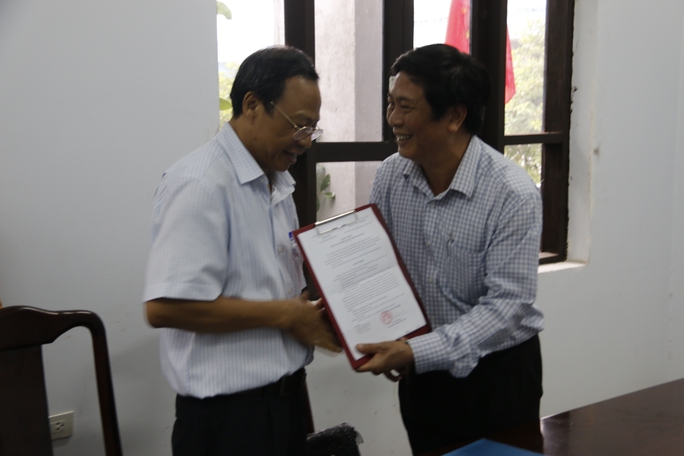 Giám đốc Sở TT-TT tỉnh Thừa Thiên - Huế trực tiếp xin lỗi BS Truyện - Ảnh 2.
