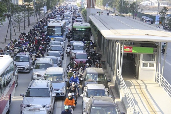 BRT ngàn tỉ kém hiệu quả: Cảnh báo rồi nhưng họ cứ làm! - Ảnh 1.