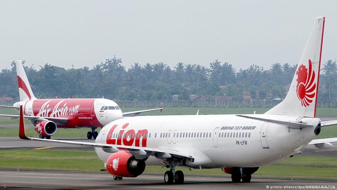 Rơi máy bay chở 189 người ở Indonesia - Ảnh 6.