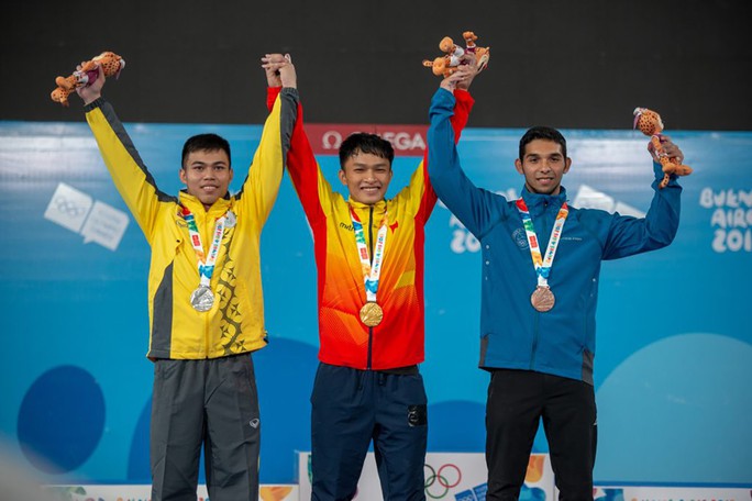 Cử tạ Việt tỏa sáng ở Olympic trẻ - Ảnh 1.