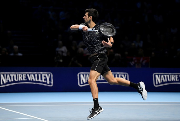 Djokovic xuất sắc vượt mặt đàn em ở ATP Finals 2018 - Ảnh 7.
