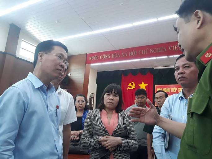 Làm sao để các buổi tiếp xúc cử tri được vui vẻ, không còn nhiều bức xúc - Ảnh 1.