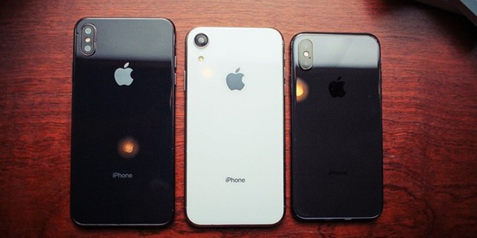 iPhone mới ế ẩm, máy cũ giảm mạnh dịp cuối năm - Ảnh 2.