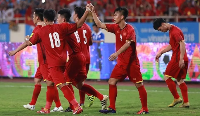 Xem 3 bàn thắng đẹp mắt ở trận Việt Nam hạ Lào - Ảnh 5.