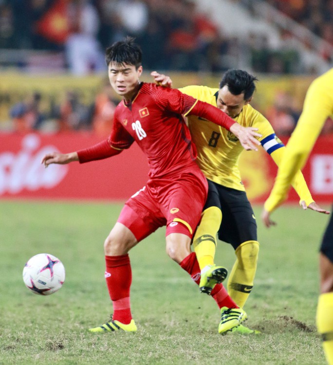 Những chiến binh làm nên vinh quang AFF Cup: Từ cậu bé nhặt bóng thành nhà vô địch - Ảnh 1.