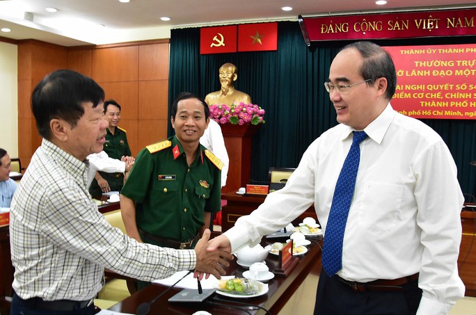 bí thư thành ủy nguyễn thiện nhân gặp gỡ các lãnh đạo báo chí tp sáng 9-1 để thông tin về triển khai thí điểm cơ chế, chính sách đặc thù cho tp hcm