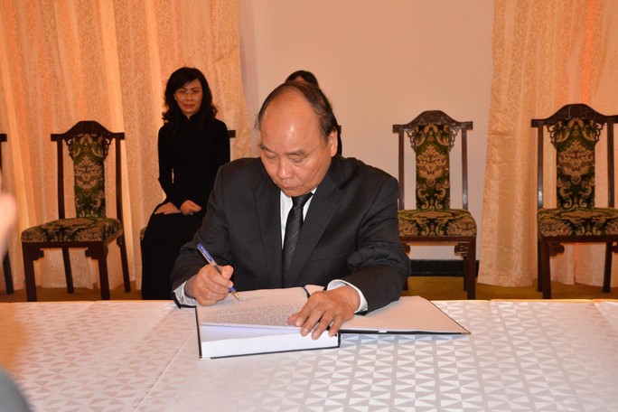 Lãnh đạo Đảng, Chính phủ, Quốc hội viếng nguyên Thủ tướng Phan Văn Khải - Ảnh 3.