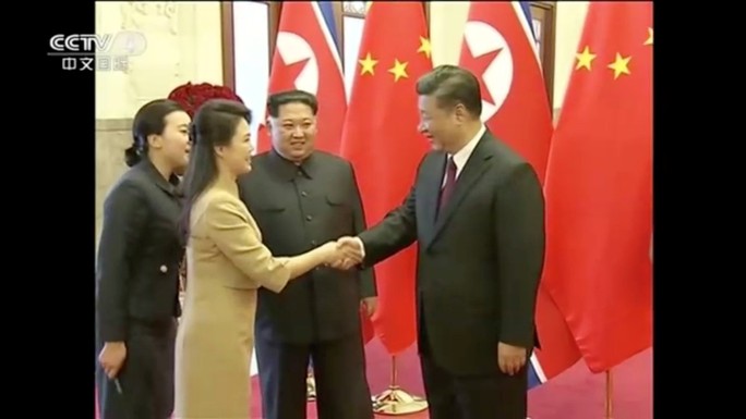 Trung Quốc xác nhận ông Kim Jong-un tới thăm, gặp Chủ tịch Tập Cận Bình - Ảnh 4.
