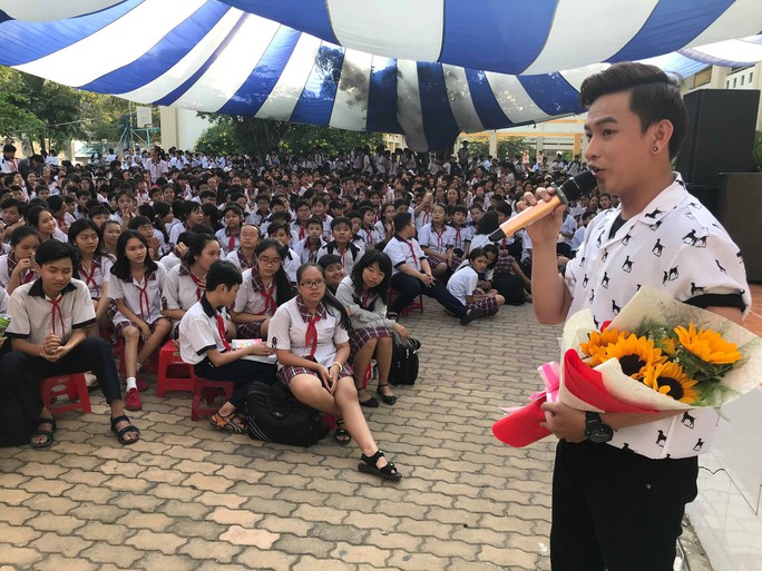 NSƯT Kim Tiểu Long đưa vọng cổ vào học đường - Ảnh 10.