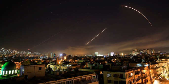 Chuyên gia phương Tây “không tin” Syria bắn hạ 71/105 tên lửa liên quân Mỹ - Ảnh 2.