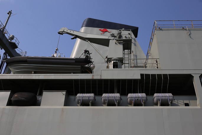 Cận cảnh bộ 3 tàu Hải quân Hoàng gia Úc thăm TP HCM - Ảnh 13.