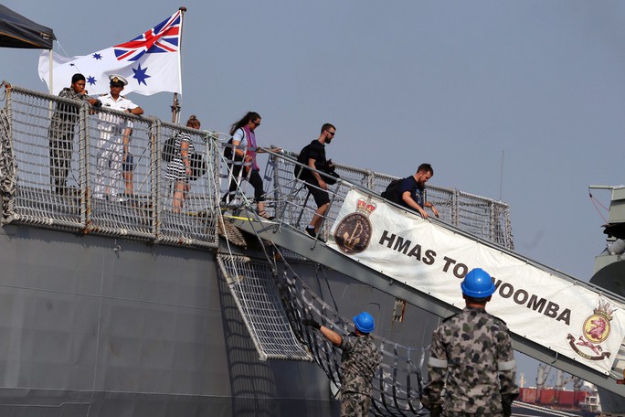 Cận cảnh bộ 3 tàu Hải quân Hoàng gia Úc thăm TP HCM - Ảnh 17.