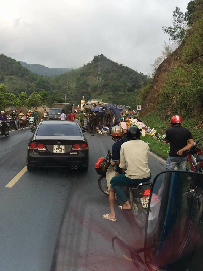 Tai nạn kinh hoàng tại dốc Cun, 4 người thương vong - Ảnh 2.