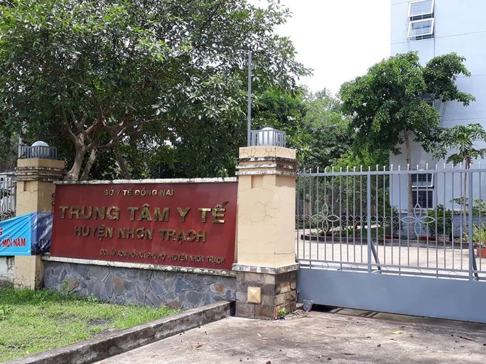 Nhiều tình tiết bí ẩn trong vụ vợ đại gia bị trói và vứt bên đường - Ảnh 2. Nhiều tình tiết bí ẩn trong vụ vợ đại gia bị trói và vứt bên đường - Ảnh 2.