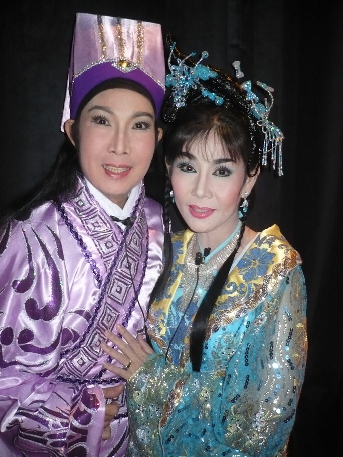 Nghệ sĩ cải lương đi buôn thì lỗ, làm bầu trắng tay: Đổ nợ vì quán bia vọng cổ - Ảnh 4. Nghệ sĩ cải lương đi buôn thì lỗ, làm bầu trắng tay: Đổ nợ vì quán bia vọng cổ - Ảnh 4.