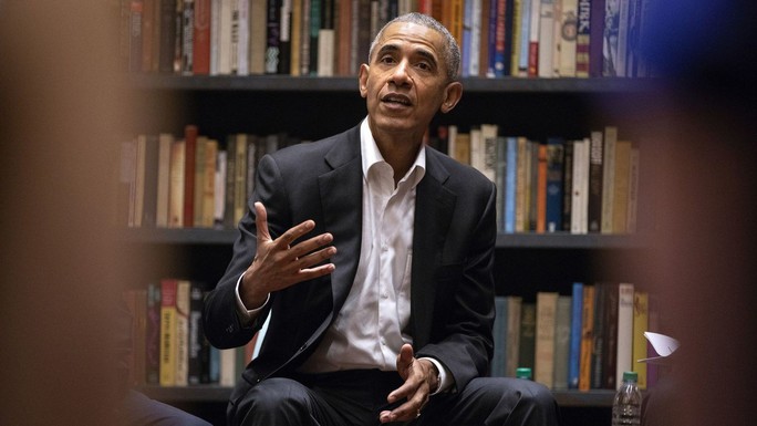 Ông Obama phá vỡ im lặng  - Ảnh 1.