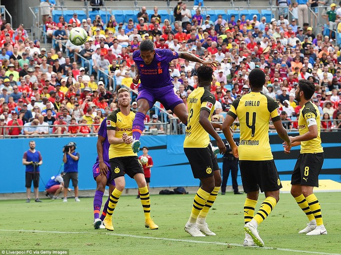 Thủ môn Karius lại hóa tội đồ, Liverpool gục ngã trước Dortmund - Ảnh 3.