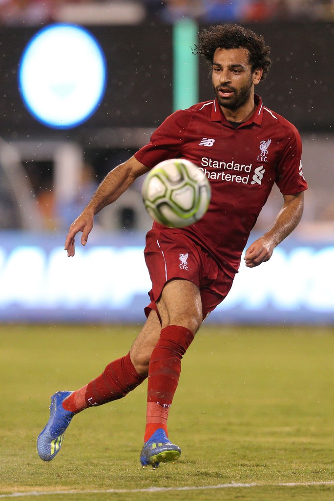 Salah và Mane xuất sắc giúp Liverpool ngược dòng thắng Man City - Ảnh 2.