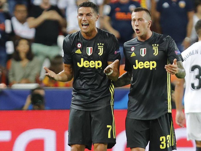 thủ môn juventus