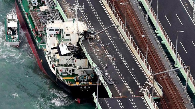 Hình ảnh Nhật Bản tả tơi sau bão Jebi - Ảnh 17.