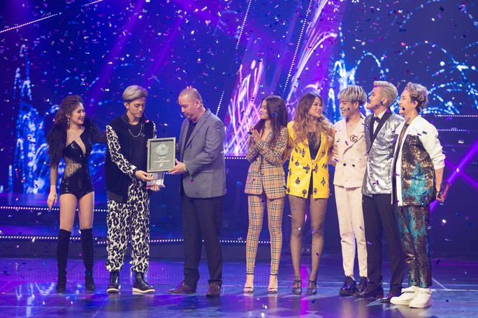 Tùng Dương đoạt quán quân The Debut 2018 gây tranh cãi - Ảnh 1.