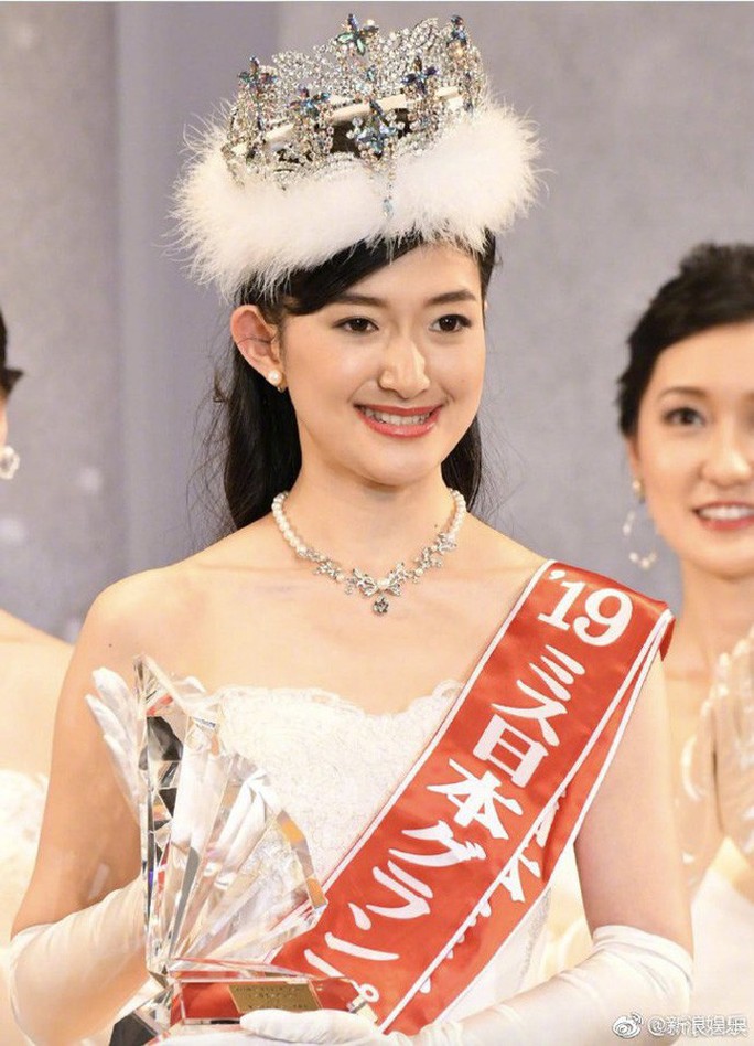 Tranh cãi nhan sắc của tân Hoa hậu Nhật Bản - Ảnh 1.