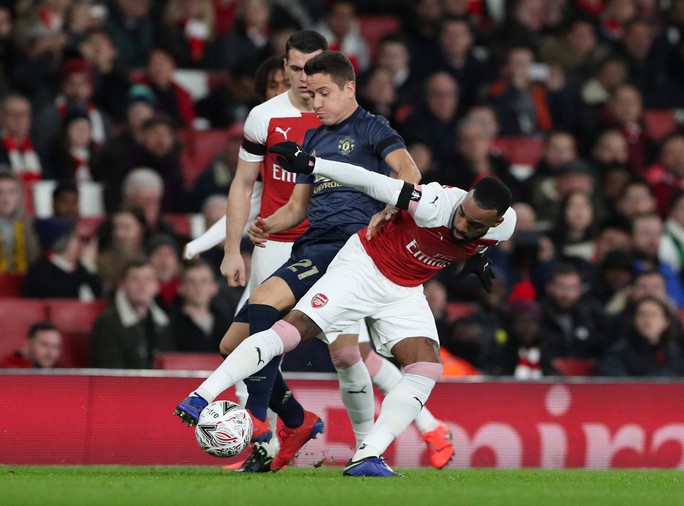 Quật ngã Arsenal, Man United thẳng tiến vòng 5 FA Cup - Ảnh 2.