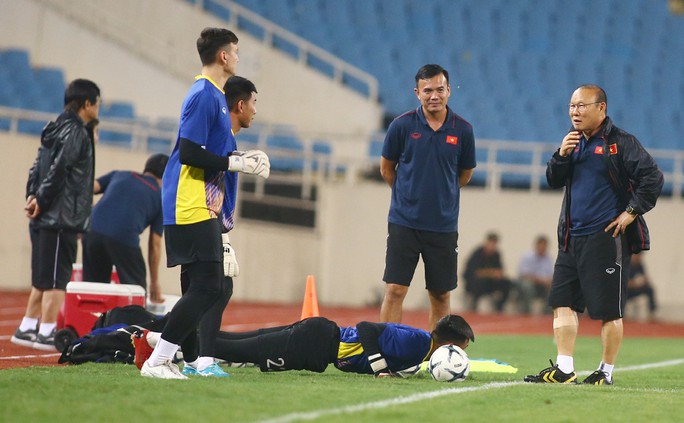 Việt Nam - Malaysia 1-0: Chiến thắng xứng đáng tại chảo lửa Mỹ Đình - Ảnh 13.