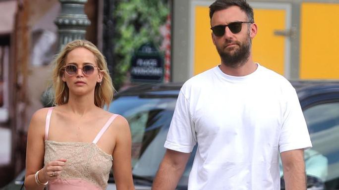Mỹ nhân Jennifer Lawrence lên xe hoa ở tuổi 29 - Ảnh 25.