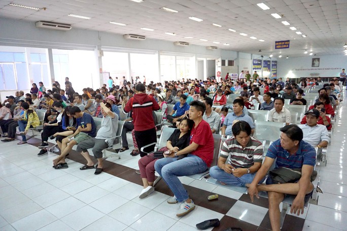 Mới sau 1 giờ mở bán vé tàu Tết, đã có đến 40.000 chỗ đặt thành công - Ảnh 2. Mới sau 1 giờ mở bán vé tàu Tết, đã có đến 40.000 chỗ đặt thành công - Ảnh 2.