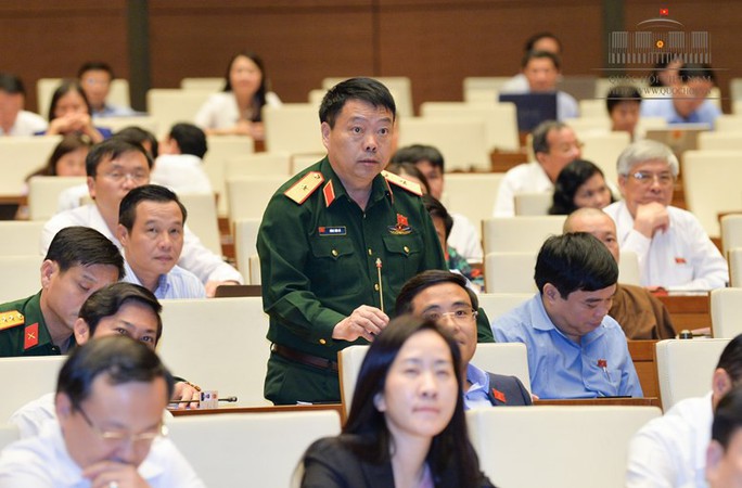 Thiếu tướng Sùng Thìn Cò: Phải chống lại các luận điệu xuyên tạc về chủ quyền lãnh thổ, biển đảo - Ảnh 1.
