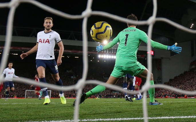 Ngược dòng đại chiến Tottenham, Liverpool vững ngôi đầu Ngoại hạng - Ảnh 6.