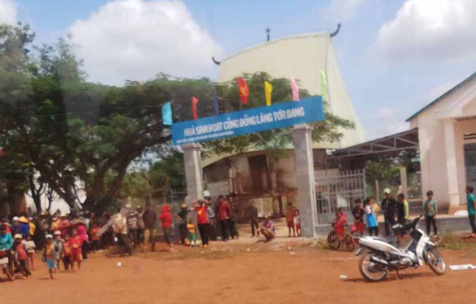 Cả làng vây bắt đối tượng trộm chó, đưa về nhà sinh hoạt chung đánh đến chết - Ảnh 1.
