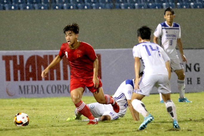 U21 Việt Nam thắng giòn giã đội bóng yêu thích của HLV Park Hang-seo - Ảnh 4.