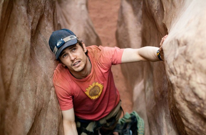 Sao phim 127 giờ sinh tử James Franco bị kiện bê bối tình dục - Ảnh 2.