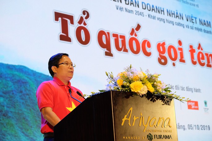 Chương trình Một triệu lá cờ Tổ quốc cùng ngư dân bám biển đến với doanh nhân 3 miền - Ảnh 1. Chương trình Một triệu lá cờ Tổ quốc cùng ngư dân bám biển đến với doanh nhân 3 miền - Ảnh 1.