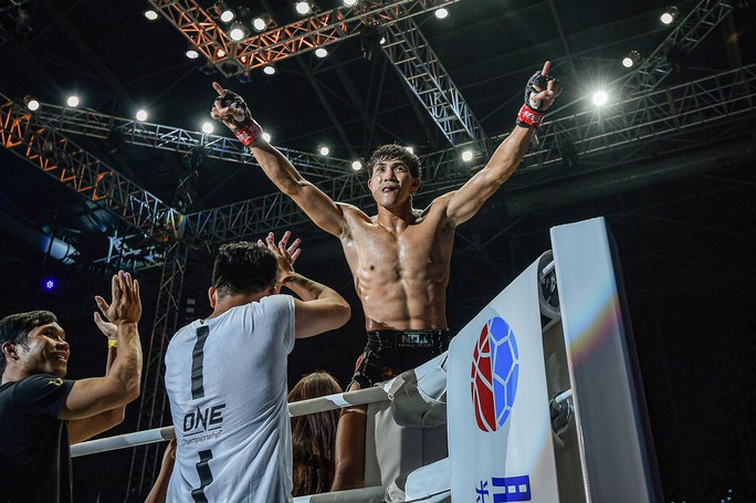 Nguyễn Trần Duy Nhất tái xuất tại tại ONE Championship vào tháng 11 - Ảnh 1.