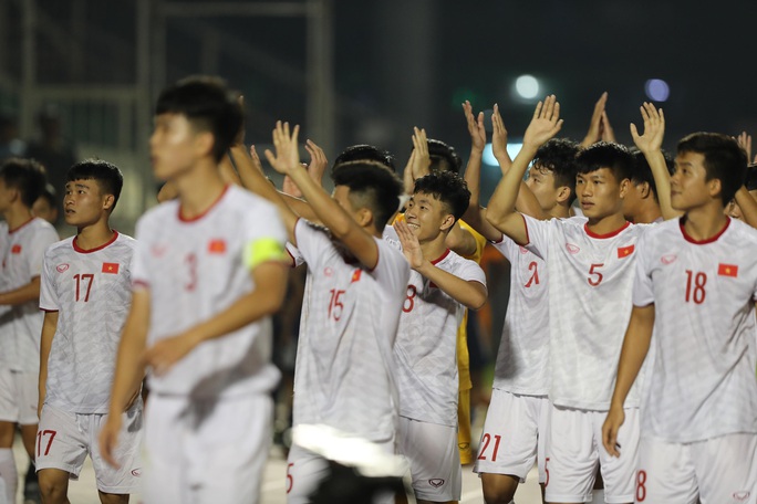 U19 Việt Nam xuất sắc cầm hòa Nhật Bản, hy vọng lấy vé vào VCK U19 châu Á 2020 - Ảnh 5.