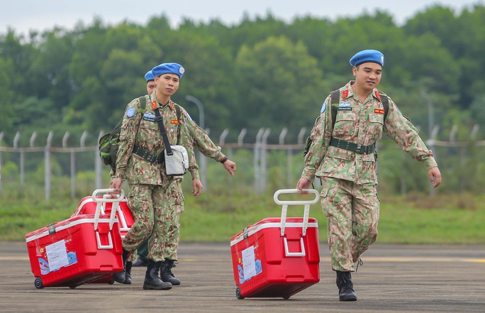 Cận cảnh ngựa thồ C-17 đưa Bệnh viện dã chiến lên đường gìn giữ hòa bình Liên Hiệp Quốc - Ảnh 21.