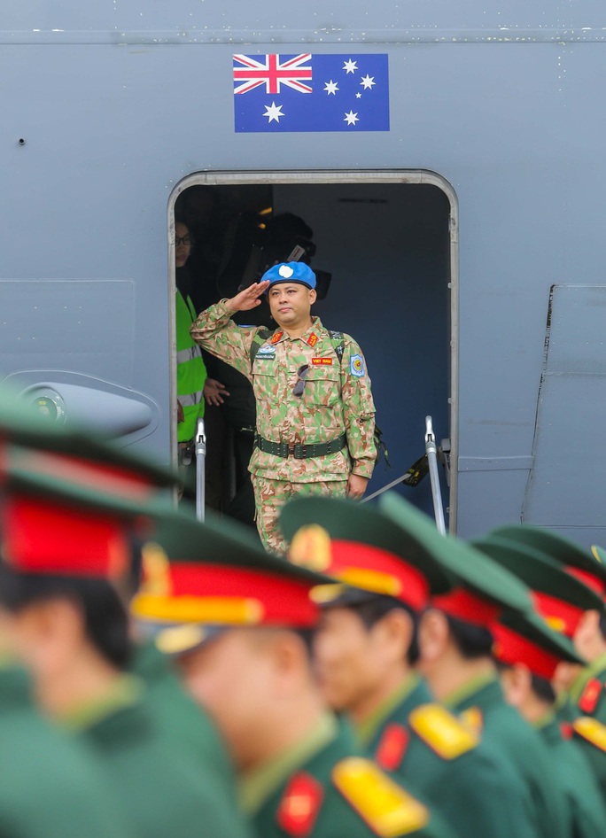 Cận cảnh ngựa thồ C-17 đưa Bệnh viện dã chiến lên đường gìn giữ hòa bình Liên Hiệp Quốc - Ảnh 27.