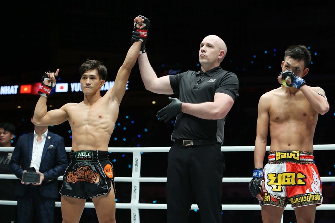 Nguyễn Trần Duy Nhất hạ knock-out dễ dàng nhà vô địch Nhật Bản - Ảnh 5.