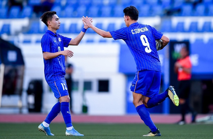 Đè bẹp Brunei 7-0, nhà vô địch Thái Lan trở lại đường đua - Ảnh 2.