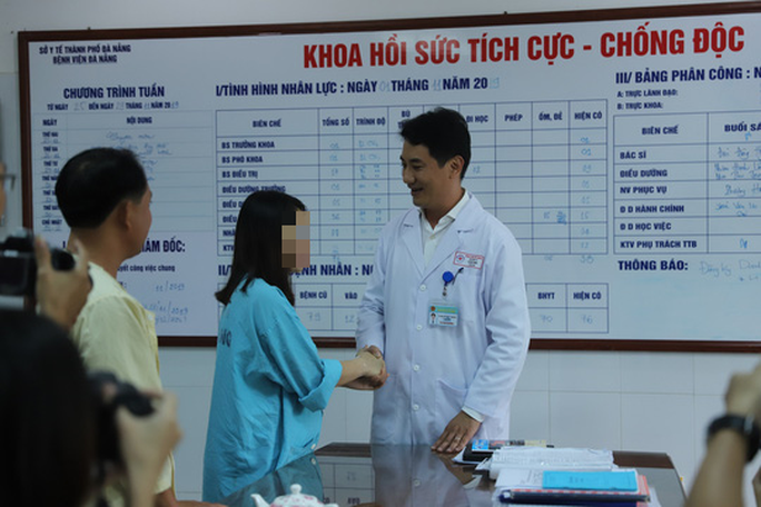 Sản phụ sống s&oacute;t trong vụ tai biến nghi do thuốc g&acirc;y t&ecirc; đ&atilde; xuất viện - Ảnh 1.