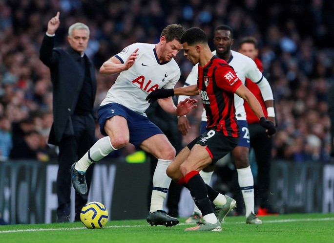 Nghẹt thở đua tỉ số, Tottenham hồi sinh khó tin với Mourinho - Ảnh 1.