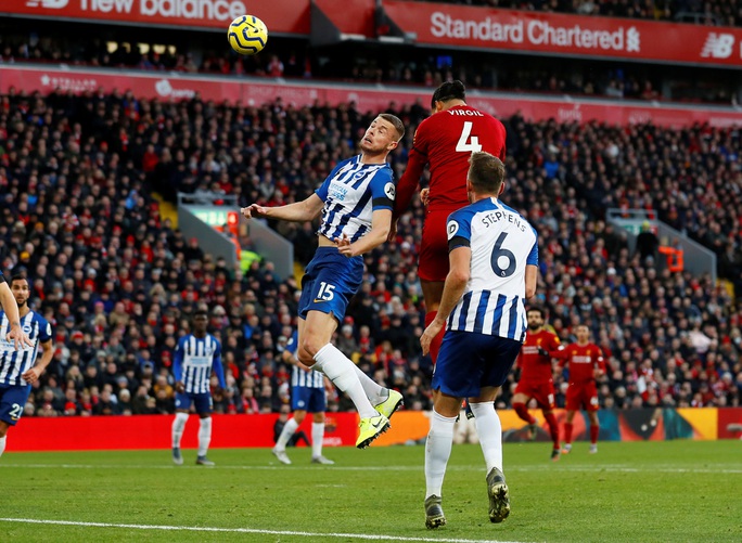 Van Dijk lập cú đúp, Liverpool nối dài kỷ lục không tưởng - Ảnh 1.